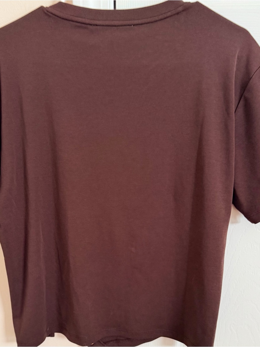 Michael Kors Brown Cropped Woman’s M Short Sleeve Top w/ Gold Buttons - Picture 6 of 6